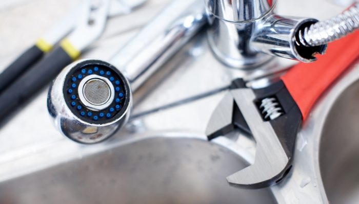 Outils pour curer les canalisations