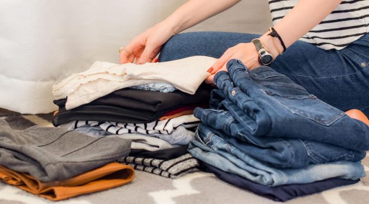 Détachage des vêtements blancs : conseils pratiques pour un résultat impeccable