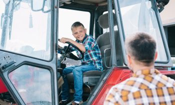 Quelles sont les innovations récentes dans les cabines de tracteurs pour le confort de l’opérateur ?
