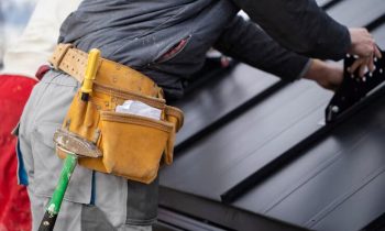 Comment réparer une fuite de toiture ?