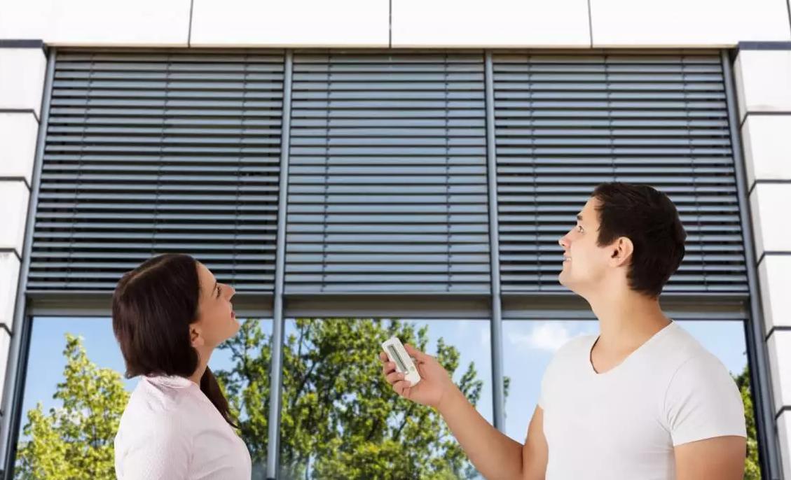 systèmes automatisés des volets et des stores