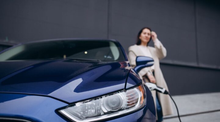 10-Les technologies innovantes des voitures électriques et hybrides