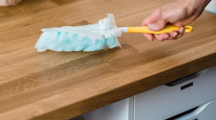 Comment un bureau propre réduit le stress et améliore la performance ?