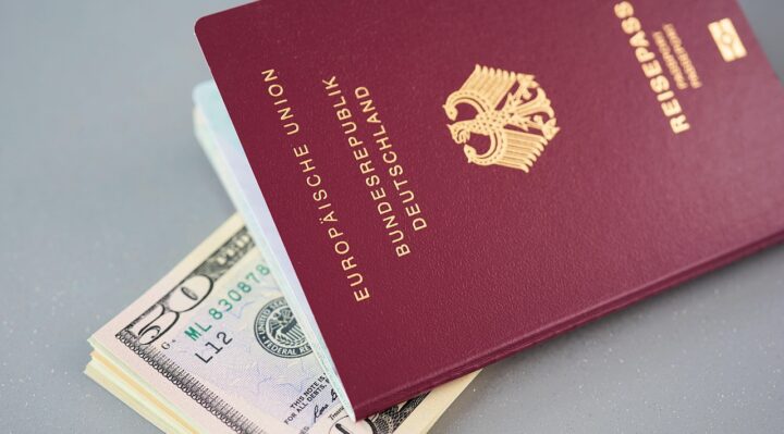 découvrez les enjeux, les procédures et les conseils liés à l'immigration. informez-vous sur les droits des immigrants, les démarches administratives et les ressources disponibles pour réussir votre intégration dans un nouveau pays.