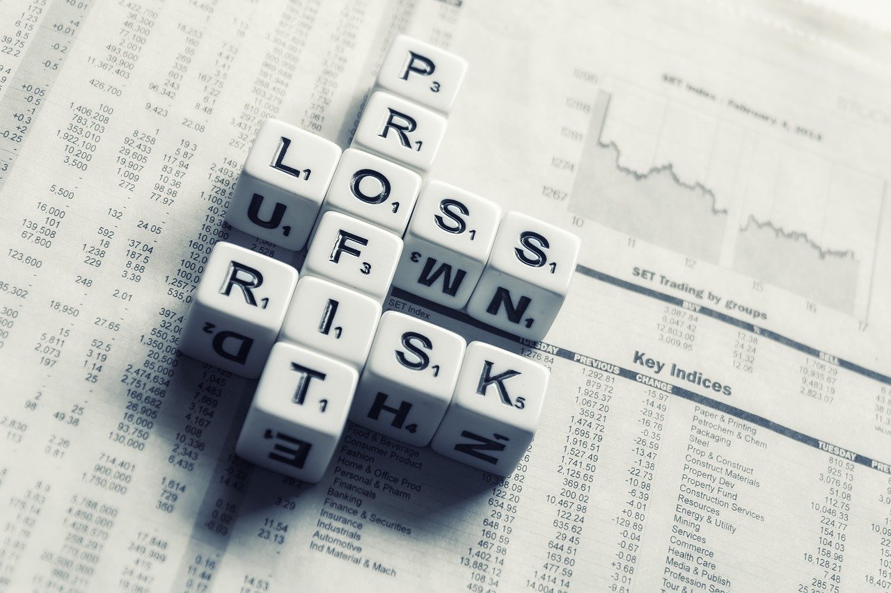 analyse financière : découvrez les méthodes et outils pour évaluer la santé financière d'une entreprise, interpréter les ratios clés et prendre des décisions éclairées.