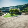 Aménager ses espaces extérieurs avec un pavé uni durable et esthétique