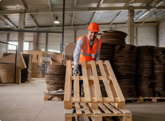 Faciliter le transport des marchandises grâce à la fabrication de palettes adaptées
