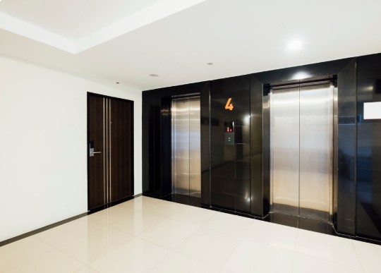 Gagner en confort au quotidien grâce à la pose d’un ascenseur de maison sur mesure