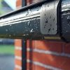 Protéger sa façade des eaux de pluie grâce à une installation de gouttières adaptée